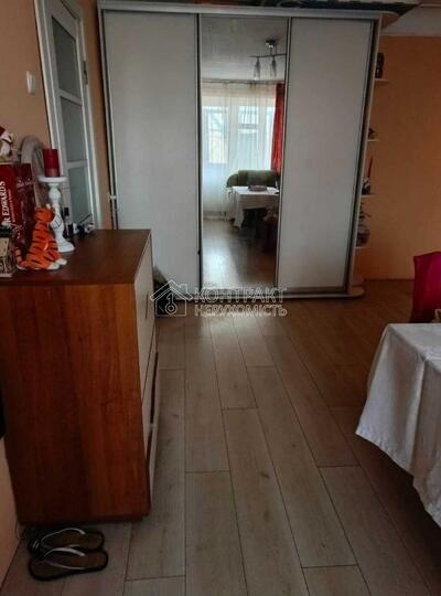 Продається трикімнатна квартира. район Одеська