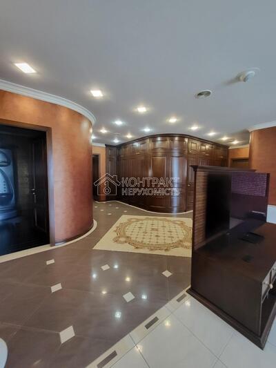 Продажа 4-комн. квартиры Центр Харькова метро Научная Держпром