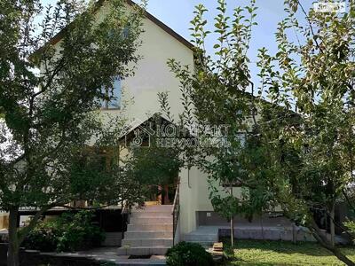 Продажа 2 этажного дома с участком на 5 соток, 133.4 кв. м, 3 комнаты