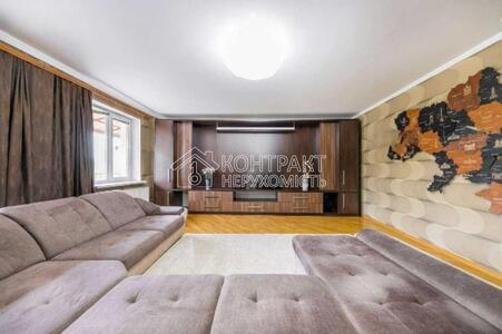 Будинок Гагаріна р-ні Москалівка 385 м2