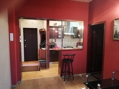 Продам 2к квартиру на Данилевского метро Наукова