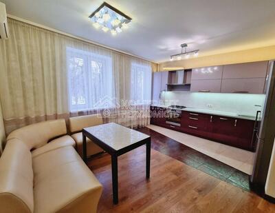 Сдам квартиру 59м2, ул. Лебединская (м. Метростроителей, Спортивная)