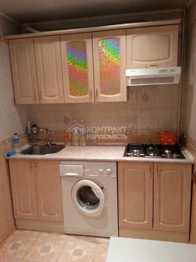 Продається 3к квартир м Спортивна.