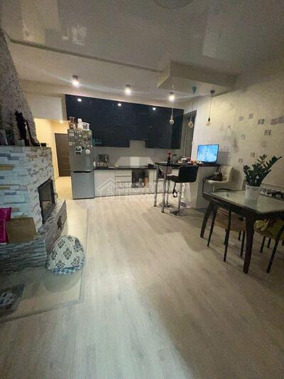 Продам квартиру Котлова єВідновлення