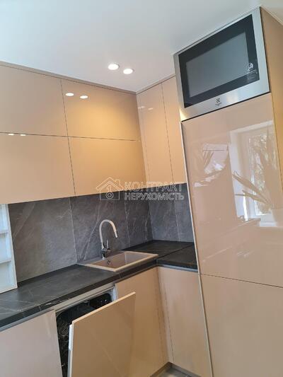 Здам 1 комн квартиру м.Ботанічний Сад Науки