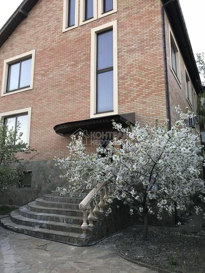 Продаж будинка, Москалівка