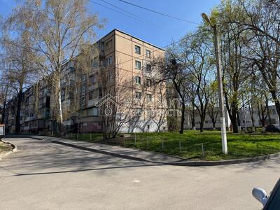 Продам квартиру на Нескорених