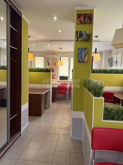 Офіс на Павловому Полі в ЖК Гранд в оренду.