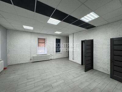 Здам продам офіс 141 м2 Центр Воробйова Пушкінська