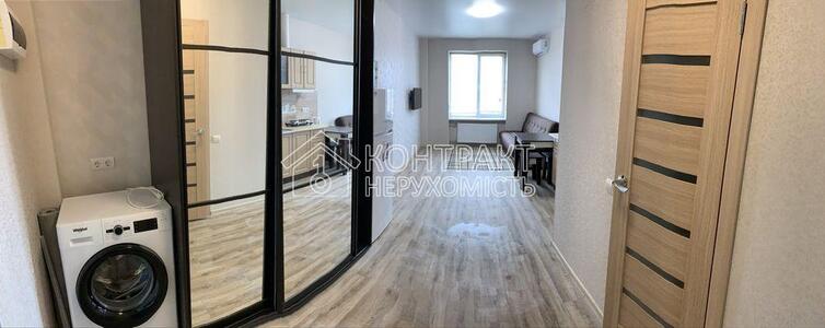 Продаж гостинки ЖК Воробйові Гори