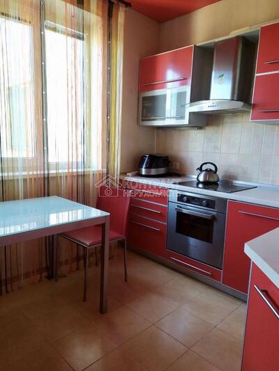 Продажа 3 к.кв. Алексеевка, Ахсарова, с