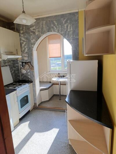 1к.Кв з балконом 40 кв.м. пос.Жуковського (Астрономічна)