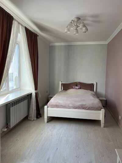 Продам 2 комн.кв. с ремонтом, парк Горького