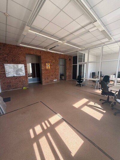 Сдам офис в Центре, м. Пл.Конституции 5 мин