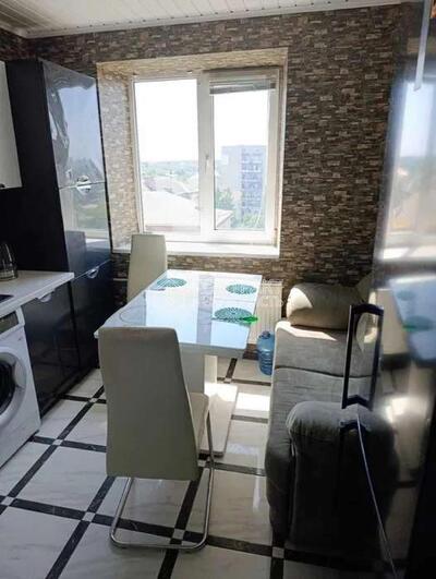 Продаж 2к квартри на Баварії з євроремонтом.