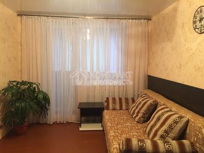 Продається 1 кімнатна квартира  м Олексіівка