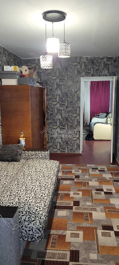 Продається 2х кімнатна  квартира.Ізюм