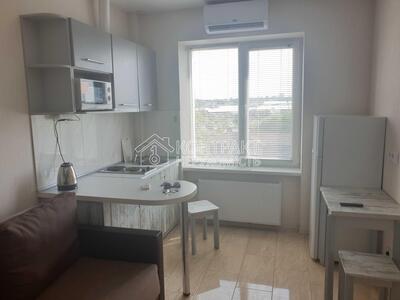 Здається квартира-студія/гостинка Воробйові Гори-6