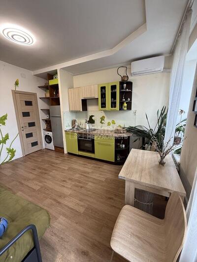 Продам квартиру , проспект Героев Харькова, 46