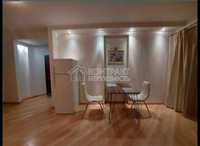 Сдам  2 комн кв Нескорених метро Салтовское