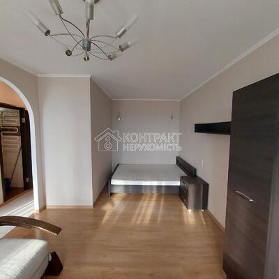 Продам 1-кімнатну квартиру на Павлівці (вул. Залеська)