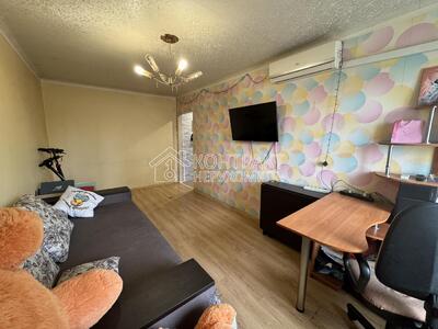 Продам 1-к.квартиру ул.Европейская(Новгородская)Павлово Поле Науки