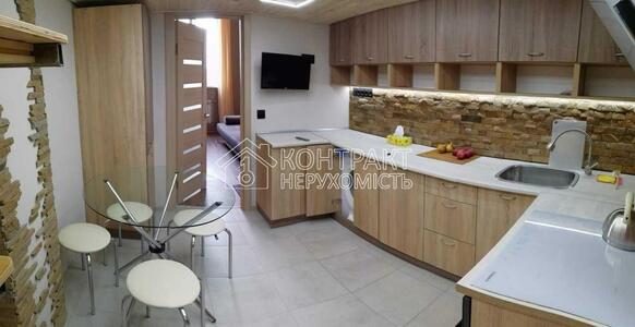 Продаж  1 к. квартири Морозова Одеська