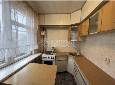 Срочная продажа! 4квартира. Гвардейцев Широнинцев 21