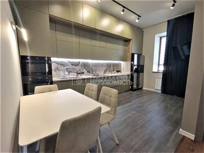 Центр/Стрелка! Сдам 2-х к в ЖК Бизнес класса Дом на Набережной