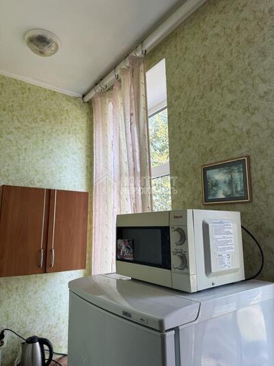 Здається гостинка на научній