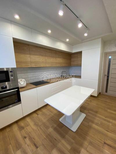 Продаж 2кім. квартири, Одеська