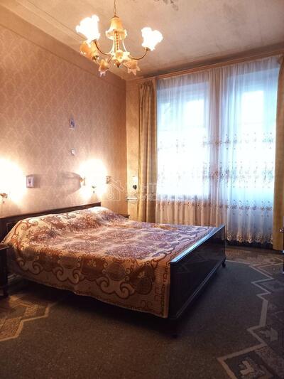 Продам 4к квартиру, ул. Кримська 6 Центральний парк