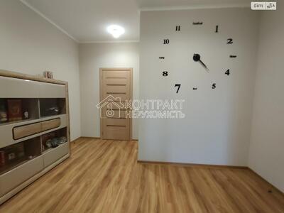 Продажа 3к квартиры 111.4 кв. м  на ул. Библика 4/1