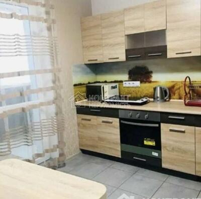 Продам 1-кімнатну квартиру на проспекті Перемоги