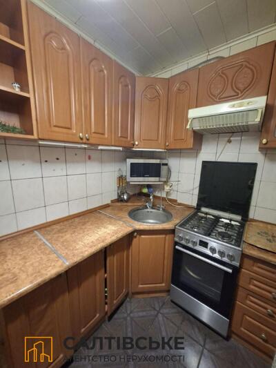 КЮ-2629 Продам 2К квартиру на Салтовке Студенческая 522 м/р