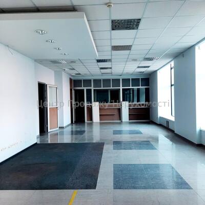 Здам в оренду приміщення біля Південного Вокзалу