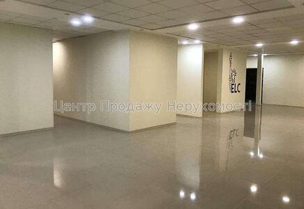 Оренда приміщення на пр. Науки, метро Наукова