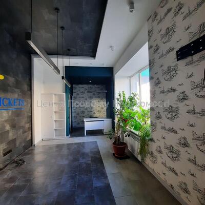 Здам приміщення з ремонтом, метро Вокзальна