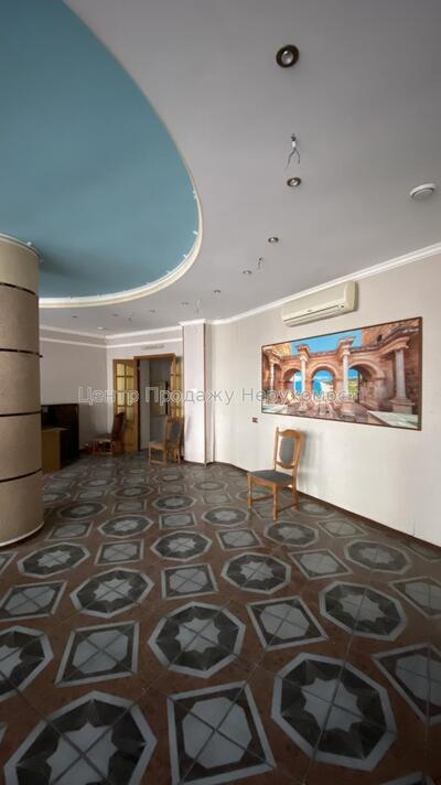 Здам окрему будівлю з облаштованою земельною ділянкою, Чернишевська