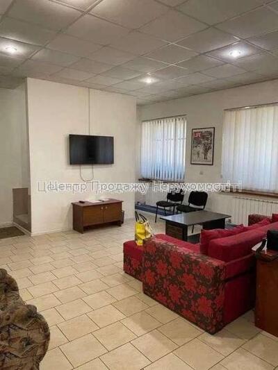 Продам комерційне приміщення в центрі, вул. Григорія Сковороди