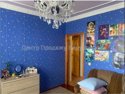 Продам 4х кімнатну квартиру. Р-н Одеська