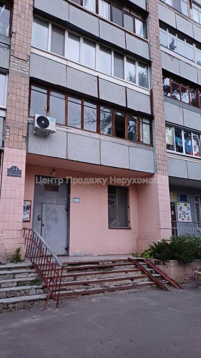 R8 Продам 1к квартиру пр. Аерокосмічний метро Левада