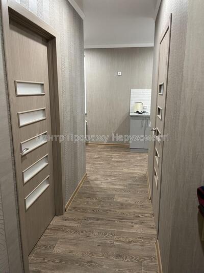 T8 Продам 1к квартиру в ЖК "Гідропарк" з ремонтом!