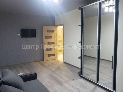 Продам квартиру ЖК «Миру4» біля метро Комфортний 5й поверх