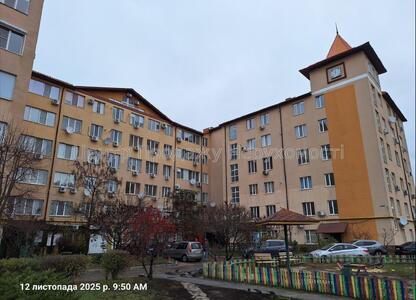 3к квартира. ЖК Журавлівський. Є -віднновлення