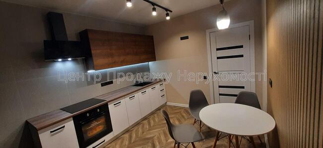 R8 Продам 1к. квартиру з ремонтом в ЖК Левада-2