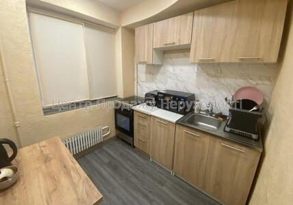 Продам квартиру Харків, Нескорених вул.