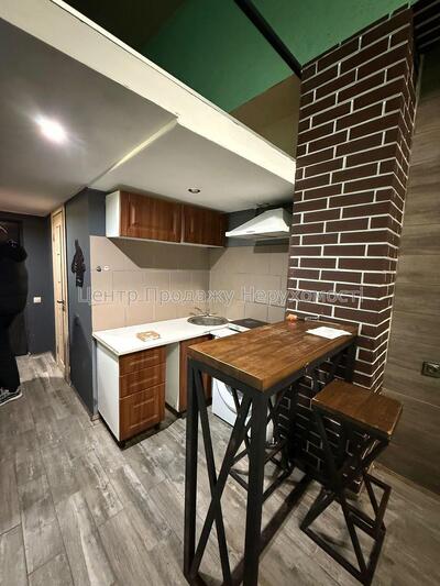 Продам квартиру Харків, Лозівська вул.