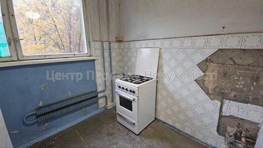 Продаж 1к. квартири біля метро Студентська