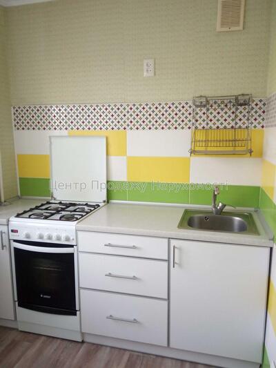 Продам квартиру Харків, Зернова вул.